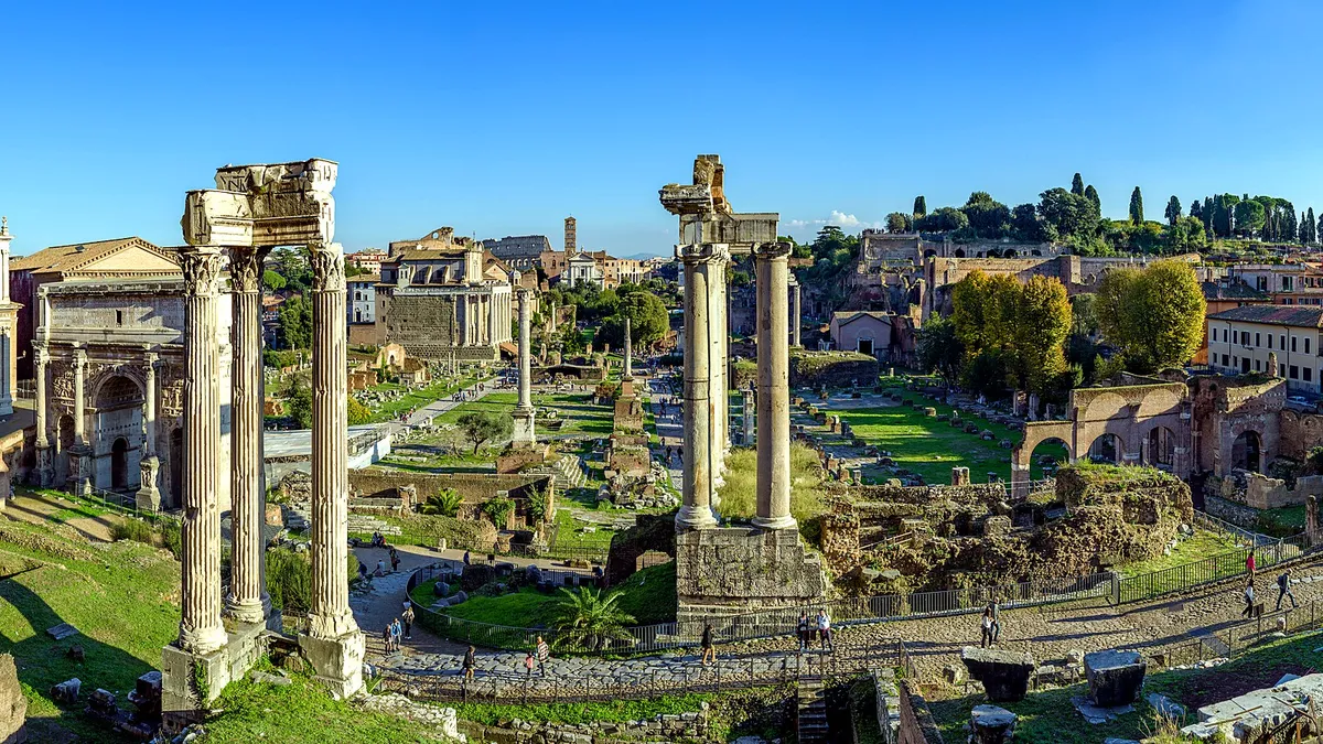 Placeholder cover for Roman Forum vs Colosseum first: which order makes more sense for most visitors?