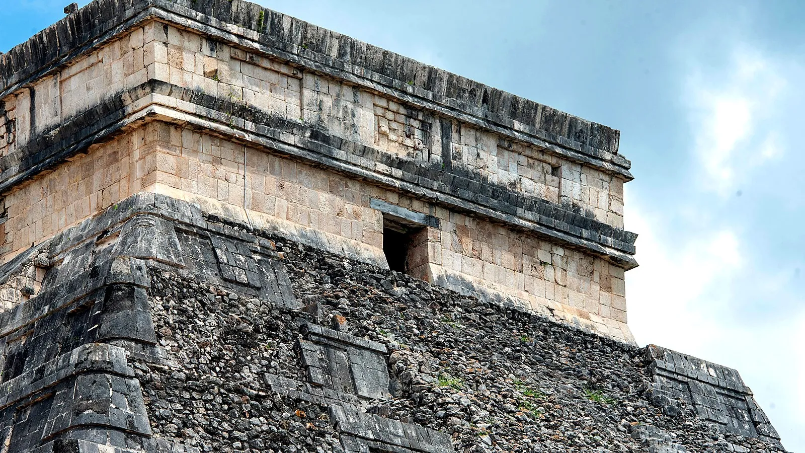 Placeholder cover for How many hours do you need for Chichen Itza?