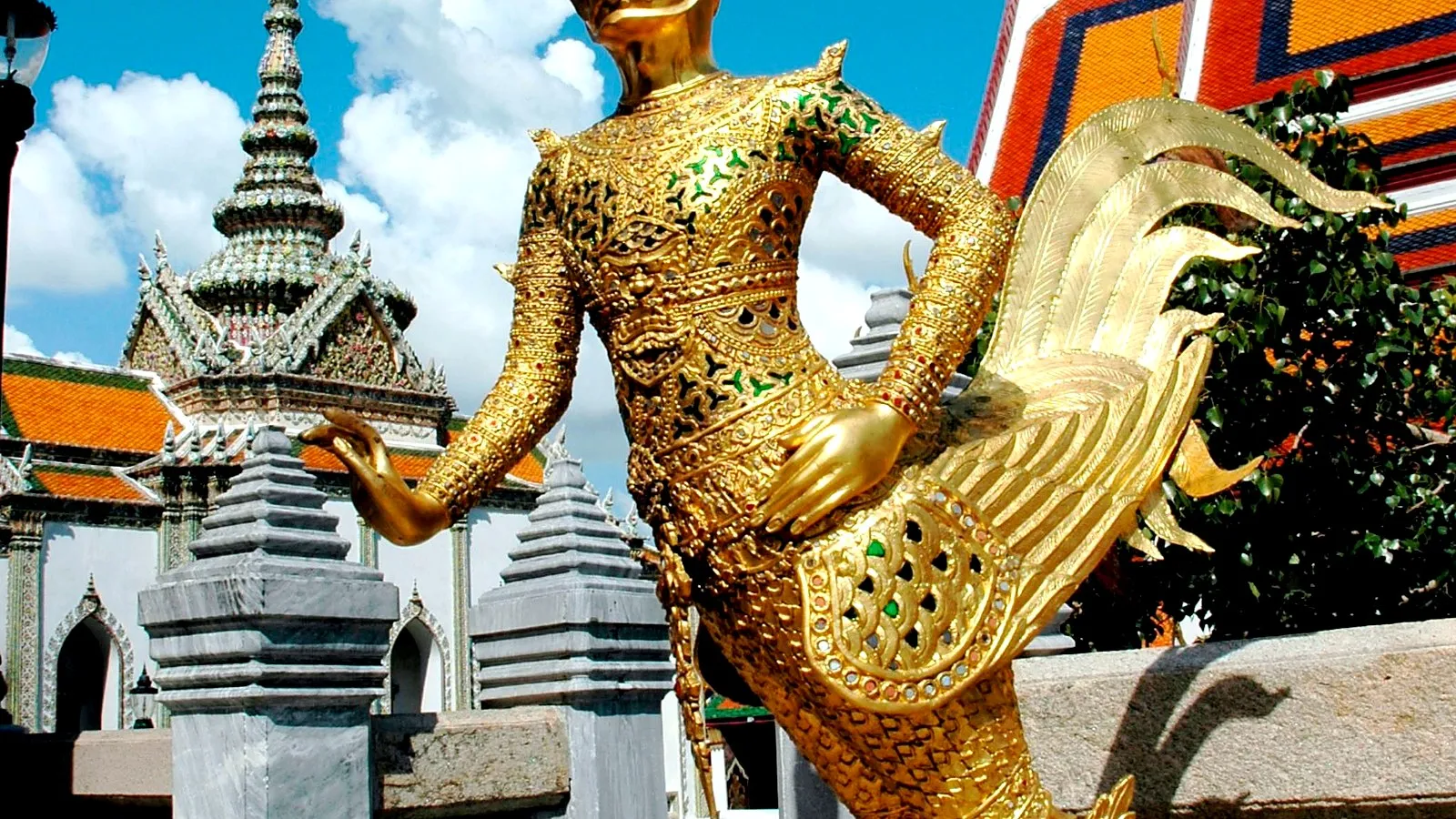 Placeholder cover for Grand Palace Bangkok dress code and rules: what to wear before you go