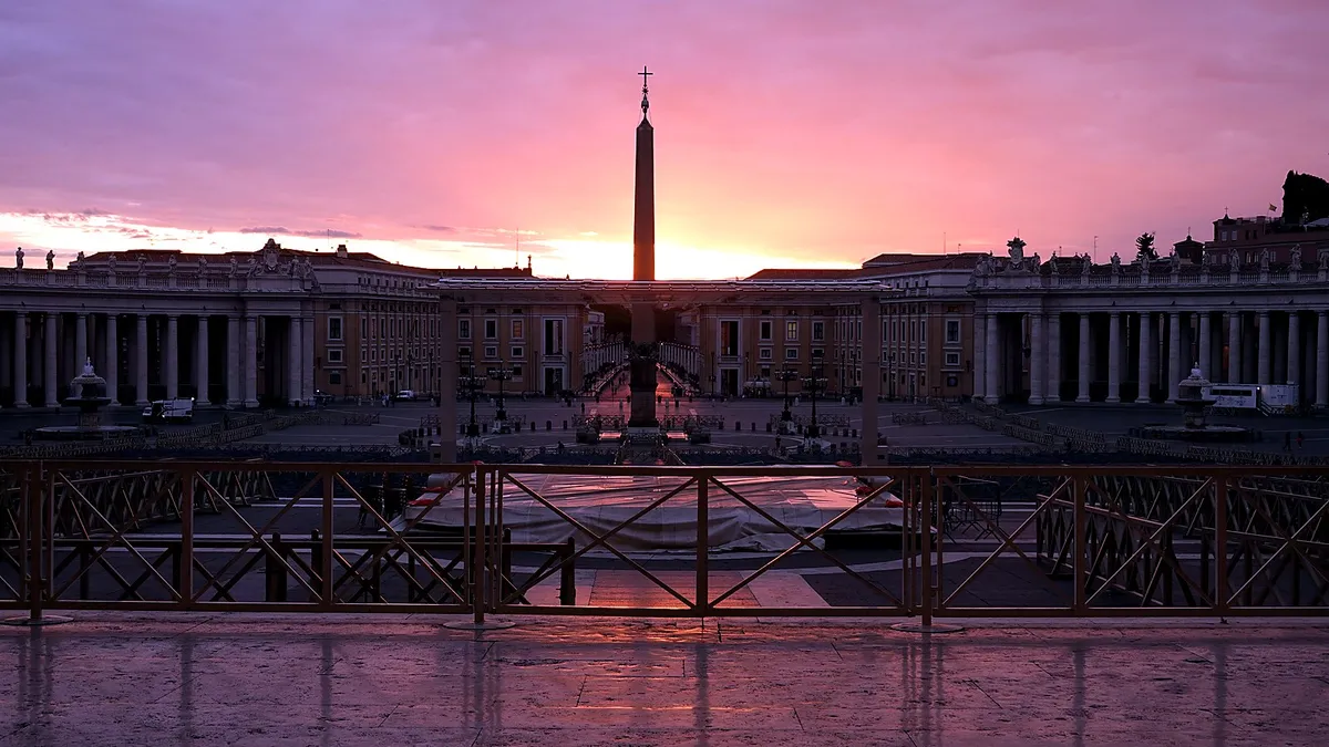 Placeholder cover for How many hours do you need for the Vatican?